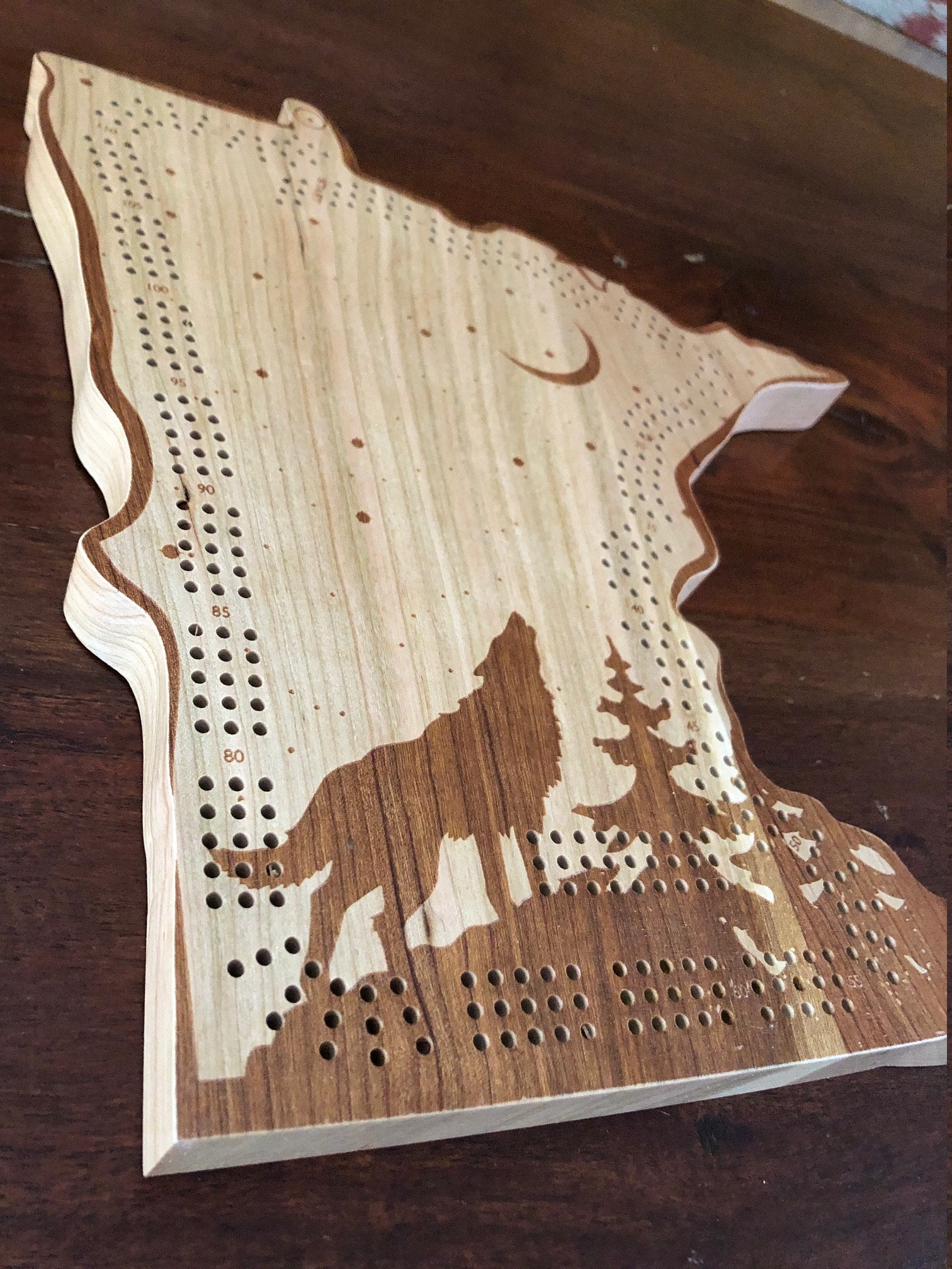 Minnesota Wolf Cribbage Board & Wall Display